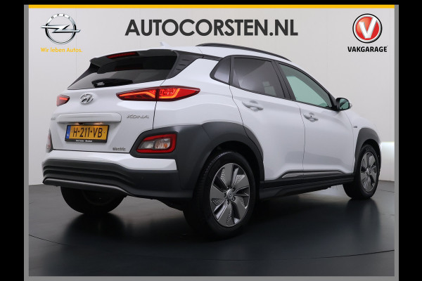 Hyundai Kona EV 64kWh 204pk SOH 100% Premium Leer Warmtepomp Head-Up Display Apple Carplay Android Navi Camera Elektr.Stoelen+Leer+Verwarmd+G Pdc Subwoofer Bluetooth Dodehoek detector Privacy Glas Rijstrooksensor 1e Eigenaar Origineel Nederlandse Auto  € 48.210 nieuw!