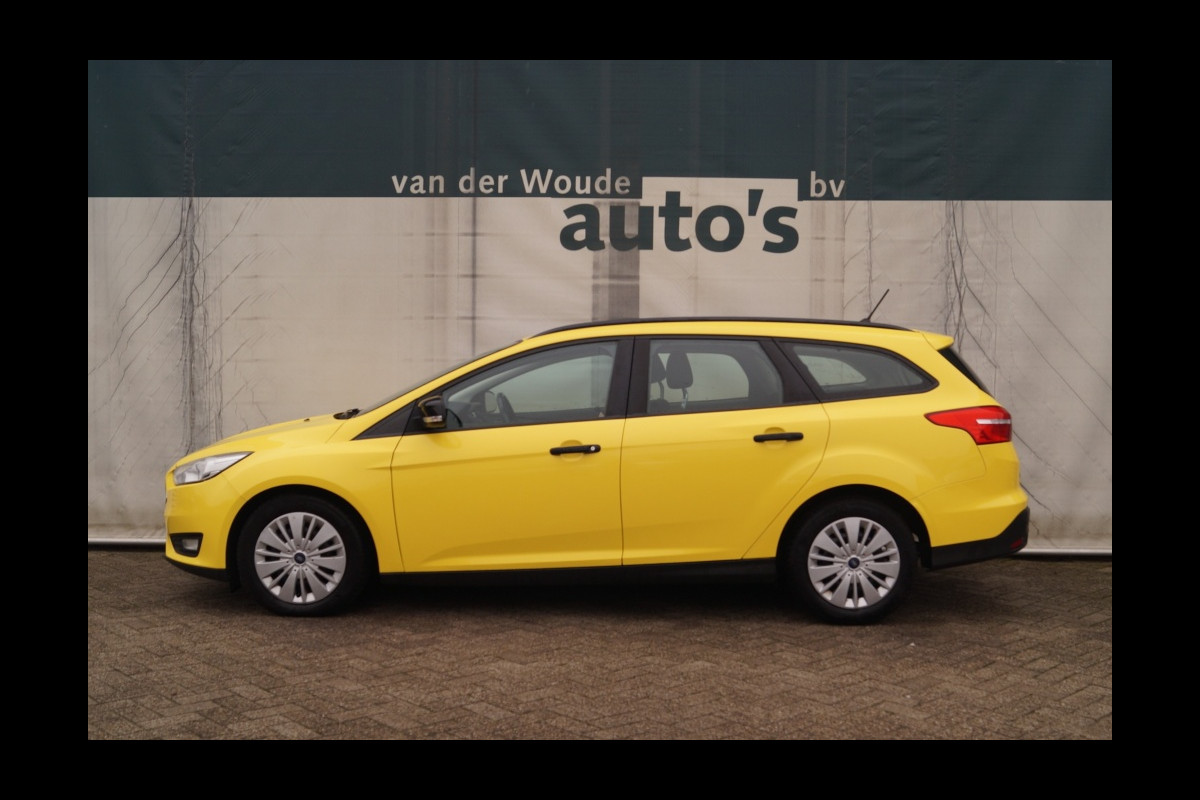 Ford Focus Wagon 1.5 TDCI 120pk Lease Edition -NAVI-AIRCO-PDC-