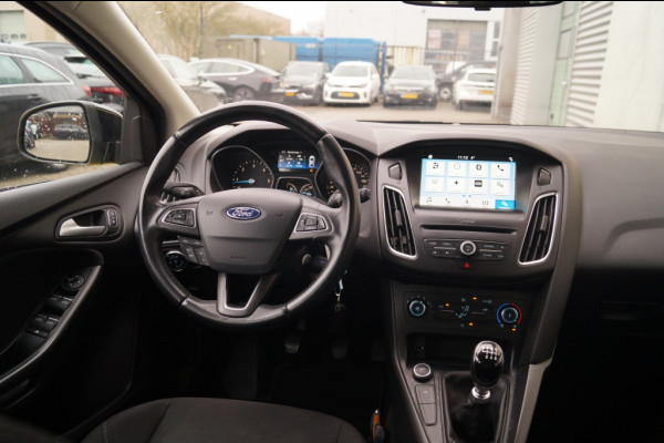 Ford Focus Wagon 1.5 TDCI 120pk Lease Edition -NAVI-AIRCO-PDC-