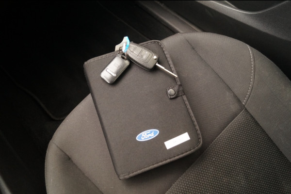 Ford Focus Wagon 1.5 TDCI 120pk Lease Edition -NAVI-AIRCO-PDC-