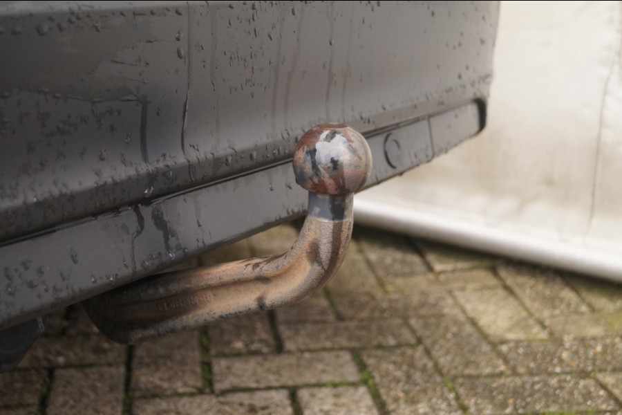 Ford Focus Wagon 1.5 TDCI 120pk Lease Edition -NAVI-AIRCO-PDC-