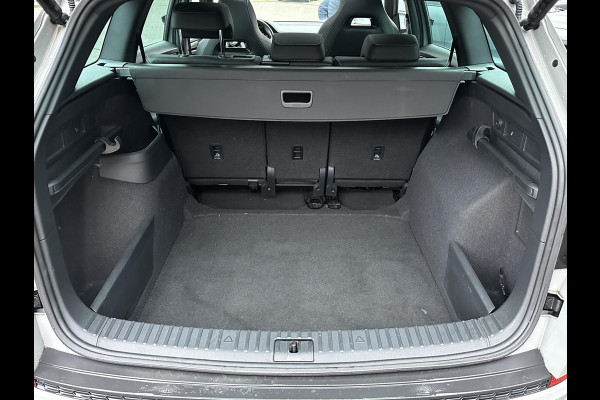 Škoda Kodiaq 1.5 TSI Sportline Business AUTOMAAT | PANORAMADAK | ADAPTIEVE CRUISECONTROL | CAMERA | ELEKTRISCHE STOEL/KOFFERRUIK | STANDKACHEL | STOELVERWARMING VOOR + ACHTER | SKODA DEALER ONDERHOUDEN | RIJKLAAR GELEVERD