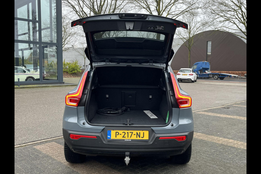 Volvo XC40 Recharge Pro | SOH 93% | PANORAMADAK | 360 CAMERA | ELEKTRISCHE STOELEN | STOEL- & STUURVERWARMING | ELEKTRISCHE TREKHAAK | HARMAN KARDON AUDIO | VOLVO DEALER ONDERHOUDEN | FULL OPTION | 1E EIGENAAR