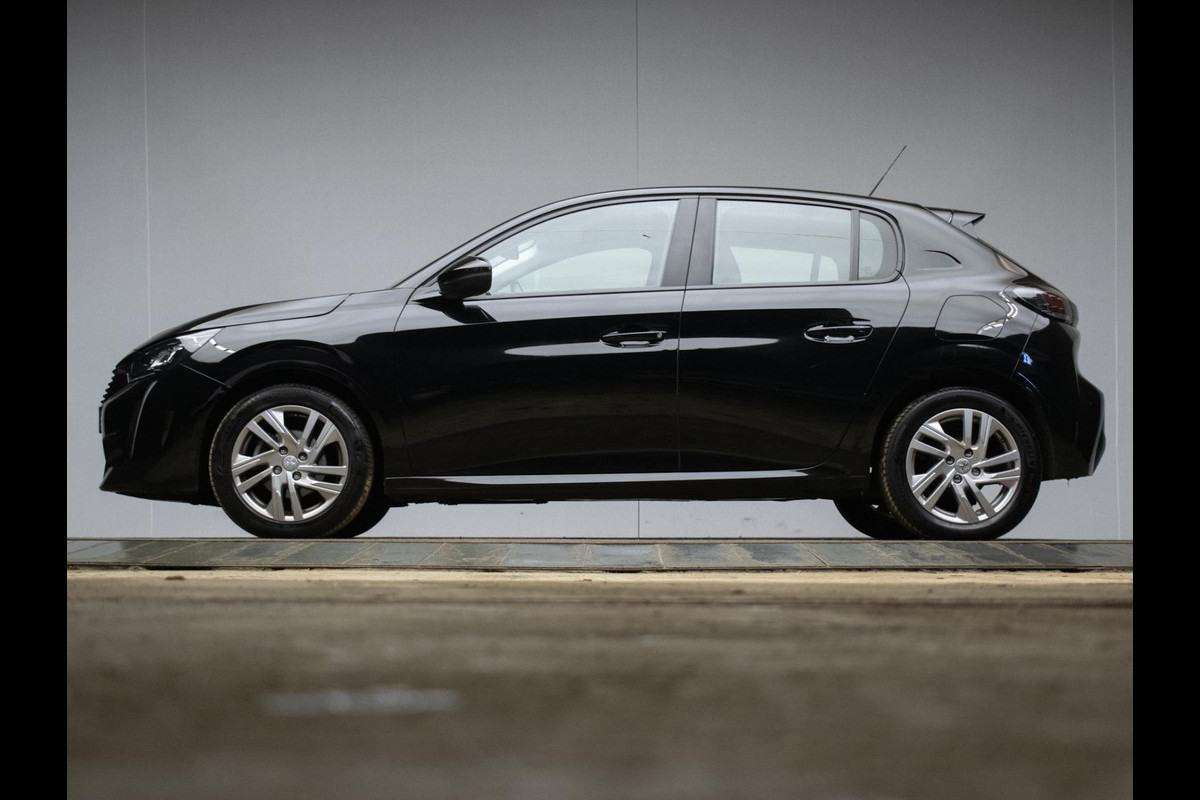 Peugeot 208 1.2 PureTech Allure Sport (APPLE CARPLAY,NAVI,CRUISE,PDC,LED,DAB,SPORTSTOELEN,LM VELGEN,NETTE STAAT)
