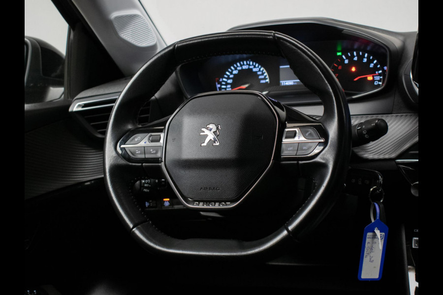 Peugeot 208 1.2 PureTech Allure Sport (APPLE CARPLAY,NAVI,CRUISE,PDC,LED,DAB,SPORTSTOELEN,LM VELGEN,NETTE STAAT)