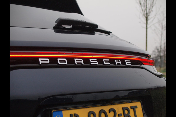 Porsche Panamera Sport Turismo 2.9 4S E-Hybrid 560 PK | Panoramadak | 360 ° Camera | NL-Auto | Dealer onderhouden | BTW |