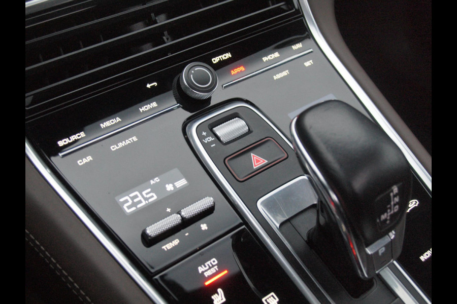 Porsche Panamera Sport Turismo 2.9 4S E-Hybrid 560 PK | Panoramadak | 360 ° Camera | NL-Auto | Dealer onderhouden | BTW |