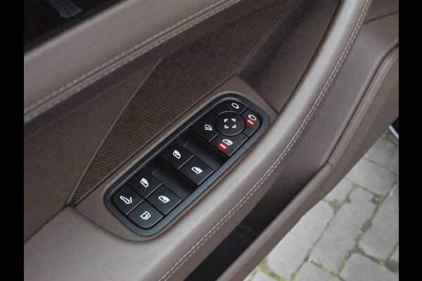 Porsche Panamera Sport Turismo 2.9 4S E-Hybrid 560 PK | Panoramadak | 360 ° Camera | NL-Auto | Dealer onderhouden | BTW |