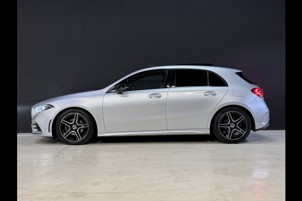 Mercedes-Benz A-Klasse 180 Business Solution AMG | Panoramadak | Camera | Carplay | Stoelverwarming
