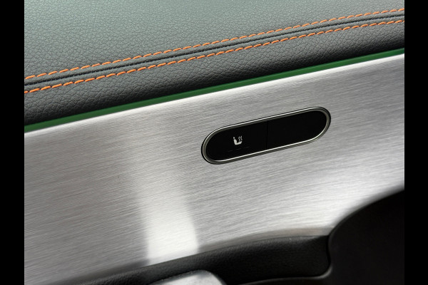 Mercedes-Benz CLA-Klasse 180 AMG |Edition 1|Pano|Sfeer|Dealer Onderhouden