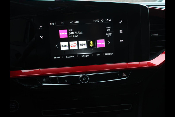 Opel Mokka-e Ultimate 50-kWh | Navigatie | Apple Carplay/Android Auto | Adaptive Cruise Control | Parkeersensoren | Camera | Stoel-en stuurwielverwarming | Virtual Cockpit | Full LED