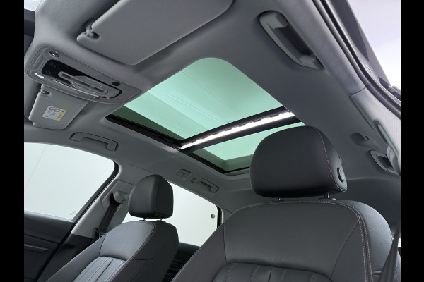 Audi e-tron 313pk Quattro Leer PanoDak Adaptive.Cruise Camera Elek.Stoelen+Memory+Verwarmd Navi Ecc Pdc Stoelverwarming Elek.Achterklep AWD Led Bluetooth Rijstrooksensor WiFi Lmv 4WD SOH 91% Business Edition Plus 71kWh Origineel Nederlandse Auto 1800kg trekvermogen!