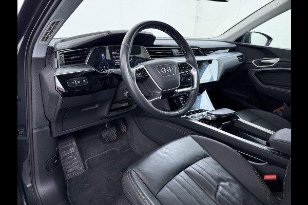 Audi e-tron 313pk Quattro Leer PanoDak Adaptive.Cruise Camera Elek.Stoelen+Memory+Verwarmd Navi Ecc Pdc Stoelverwarming Elek.Achterklep AWD Led Bluetooth Rijstrooksensor WiFi Lmv 4WD SOH 91% Business Edition Plus 71kWh Origineel Nederlandse Auto 1800kg trekvermogen!