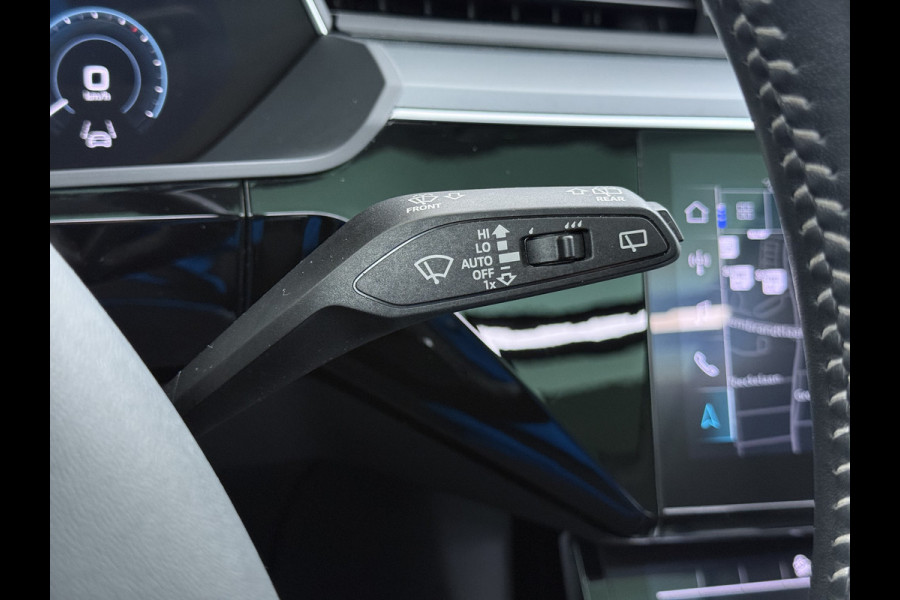 Audi e-tron 313pk Quattro Leer PanoDak Adaptive.Cruise Camera Elek.Stoelen+Memory+Verwarmd Navi Ecc Pdc Stoelverwarming Elek.Achterklep AWD Led Bluetooth Rijstrooksensor WiFi Lmv 4WD SOH 91% Business Edition Plus 71kWh Origineel Nederlandse Auto 1800kg trekvermogen!