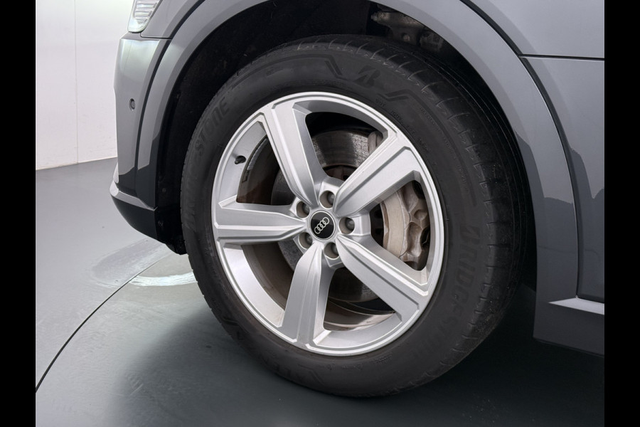 Audi e-tron 313pk Quattro Leer PanoDak Adaptive.Cruise Camera Elek.Stoelen+Memory+Verwarmd Navi Ecc Pdc Stoelverwarming Elek.Achterklep AWD Led Bluetooth Rijstrooksensor WiFi Lmv 4WD SOH 91% Business Edition Plus 71kWh Origineel Nederlandse Auto 1800kg trekvermogen!