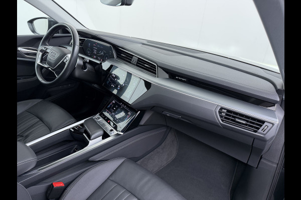 Audi e-tron 313pk Quattro Leer PanoDak Adaptive.Cruise Camera Elek.Stoelen+Memory+Verwarmd Navi Ecc Pdc Stoelverwarming Elek.Achterklep AWD Led Bluetooth Rijstrooksensor WiFi Lmv 4WD SOH 91% Business Edition Plus 71kWh Origineel Nederlandse Auto 1800kg trekvermogen!