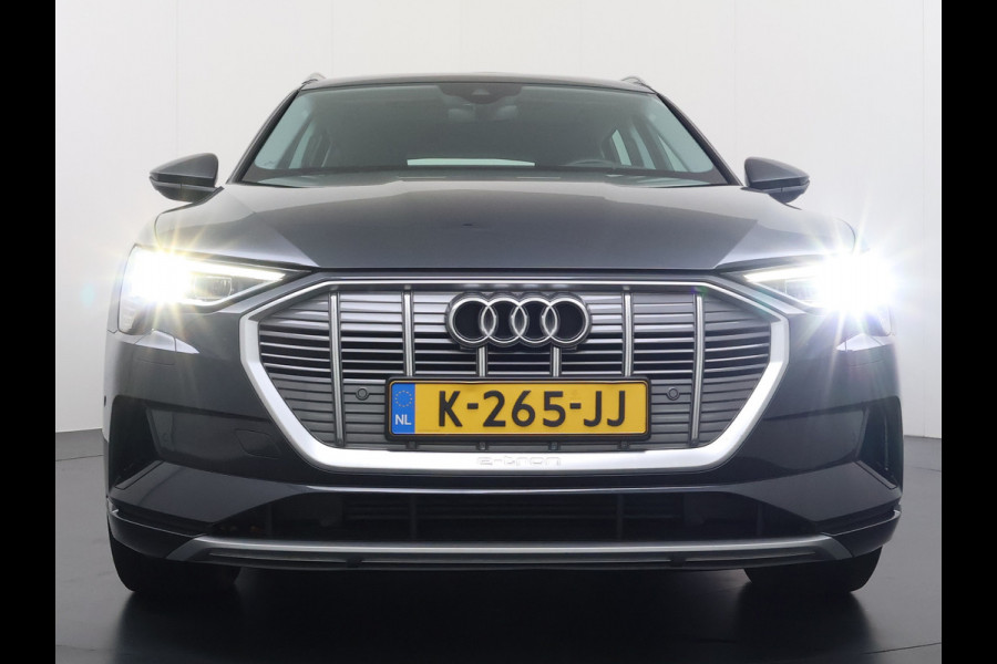 Audi e-tron 313pk Quattro Leer PanoDak Adaptive.Cruise Camera Elek.Stoelen+Memory+Verwarmd Navi Ecc Pdc Stoelverwarming Elek.Achterklep AWD Led Bluetooth Rijstrooksensor WiFi Lmv 4WD SOH 91% Business Edition Plus 71kWh Origineel Nederlandse Auto 1800kg trekvermogen!