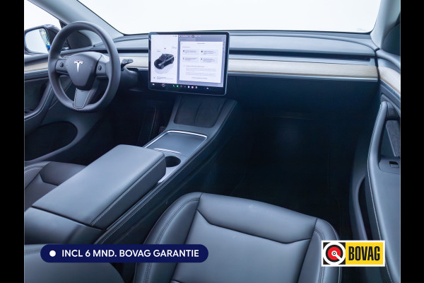 Tesla Model Y RWD 58 kWh | Panoramadak | Stoel-stuurverwarming | Zwart leder | Navigatie | Extra getint glas Camera, Autopilot, Dodehoek detector, Elektrisch verstelbare stoelen