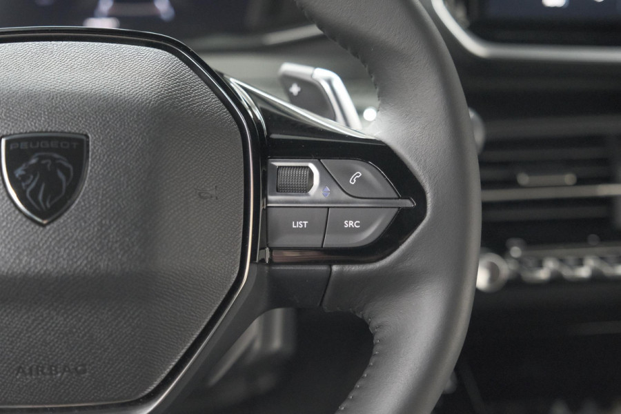 Peugeot 2008 1.2 Hybrid 145 Allure | 360 Camera | Adaptieve Cruise Control | Dodehoekdetectie | Apple Carplay