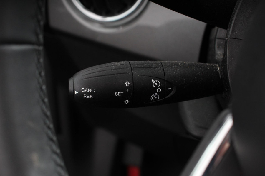 Fiat 500C 1.0 Hybrid Lounge Plus | Navigatie | Cruise Control |Climate Control | Parkeersensoren Achter | DAB | Lichtmetalen velgen