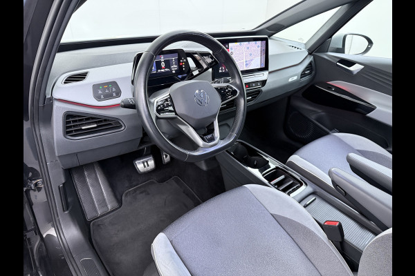 Volkswagen ID.3 First Plus 58kWh 204pk Camera Trekhaak 19"lm Adap.Cruise Matrix-Led Navi-Pro Ecc Apple Carplay Android Auto Pdc SOH 90% Lmv Stoel+Stuurverwarming Wifi  Rijstrooksensor Origineel Nederlandse Auto € 43.675,- nieuw
