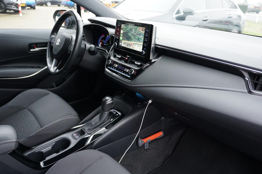 Toyota Corolla 1.8 Hybrid Style + DODEHOEK / STUURVERWARMING / VOORRUITVERWARMING