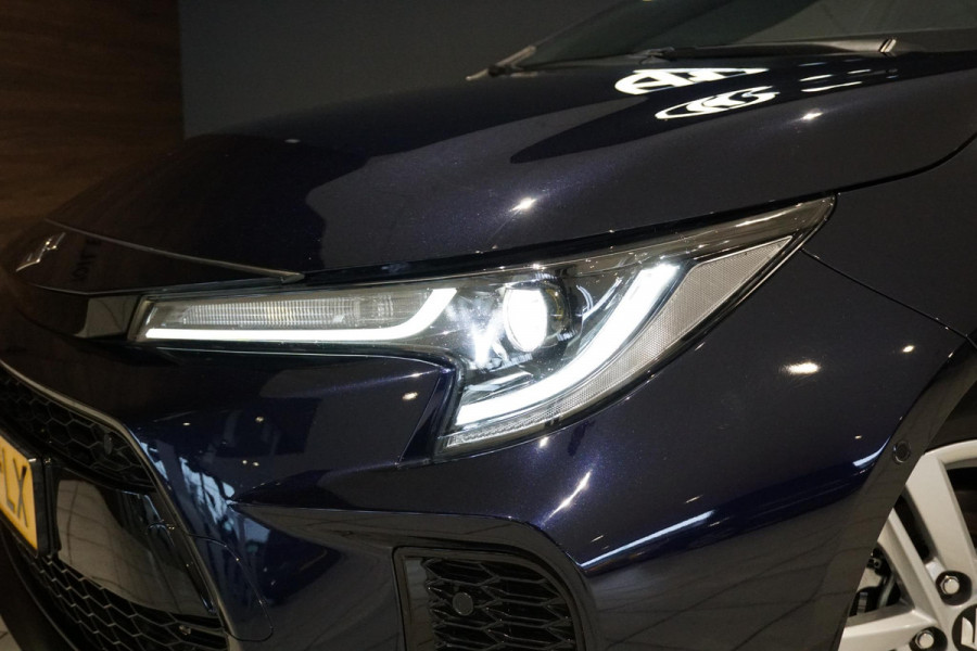 Toyota Corolla 1.8 Hybrid Style + DODEHOEK / STUURVERWARMING / VOORRUITVERWARMING