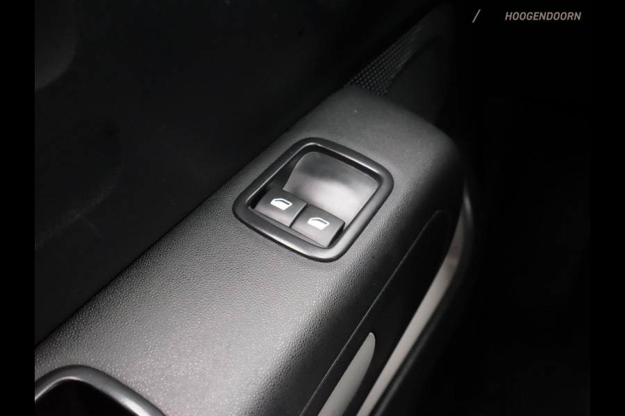 Citroën C3 1.2 PureTech Feel (STOELVERWARMING,APPLE CARPLAY,LED,NAVIGATIE,PARKEERSENSOREN,TREKHAAK,CRUISE,LM-VELGEN,TOPCONDITIE)