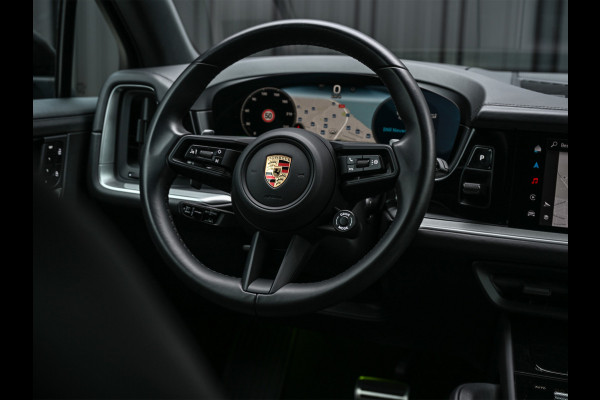 Porsche Cayenne 3.0 E-Hybrid · Sport chrono · Panorama dak · Adaptive cruise · 360 Camera · Keyless · Luchtvering · Bose sound · Memory seats ·