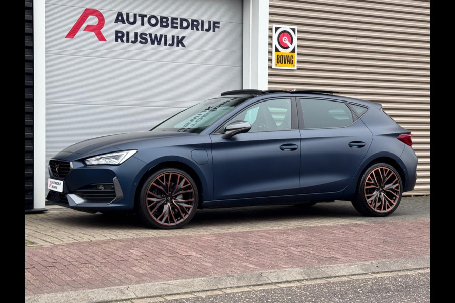 CUPRA Leon 1.4 e-Hybrid VZ Copper Edition Pano/Keyless/Matrix
