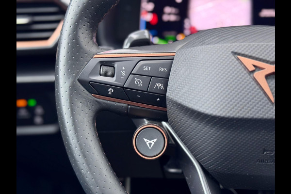 CUPRA Leon 1.4 e-Hybrid VZ Copper Edition Pano/Keyless/Matrix