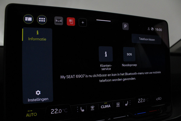 Seat Leon Sportstourer 1.5 TSI Style Business Panorama schuifdak/Stoelverwarming/Camera/Getint glas