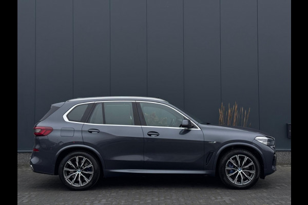 BMW X5 xDrive45e M PACK PANO NAVI CAMERA LED LEDER SPORTVELGEN
