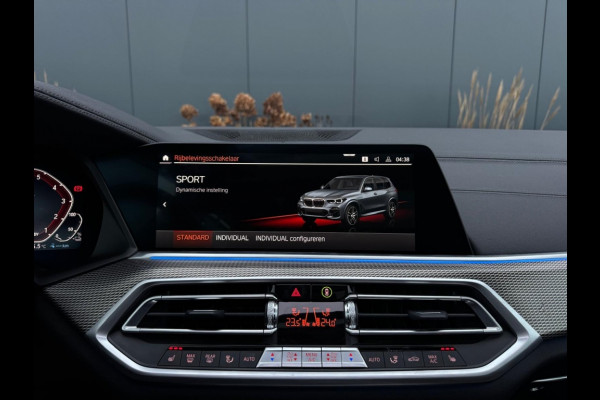 BMW X5 xDrive45e M PACK PANO NAVI CAMERA LED LEDER SPORTVELGEN