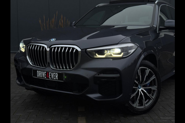 BMW X5 xDrive45e M PACK PANO NAVI CAMERA LED LEDER SPORTVELGEN