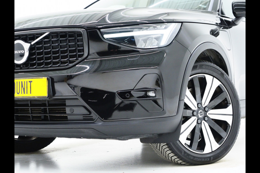 Volvo XC40 1.5 T5 Plug-in hybrid Ultimate Dark | Panoramadak | Harman/Kardon | Pilot Assist | Camera | BLIS | Keyless | Carplay