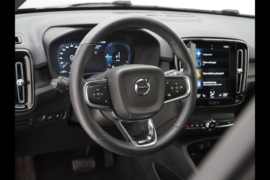 Volvo XC40 1.5 T5 Plug-in hybrid Ultimate Dark | Panoramadak | Harman/Kardon | Pilot Assist | Camera | BLIS | Keyless | Carplay