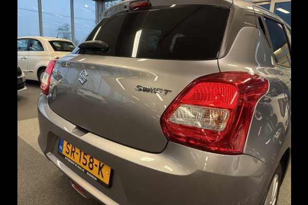 Suzuki Swift 1.2 90pk Select 5-drs. CAMERA/CARPLAY/AIRCO/LED/STOELVERW./16INCH