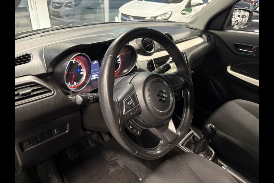 Suzuki Swift 1.2 90pk Select 5-drs. CAMERA/CARPLAY/AIRCO/LED/STOELVERW./16INCH