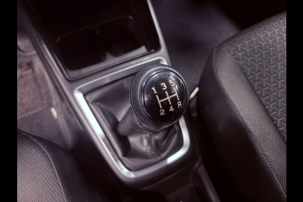 Suzuki Swift 1.2 90pk Select 5-drs. CAMERA/CARPLAY/AIRCO/LED/STOELVERW./16INCH