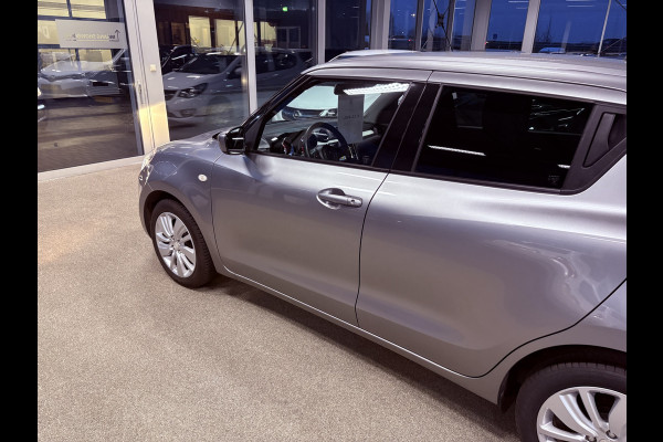 Suzuki Swift 1.2 90pk Select 5-drs. CAMERA/CARPLAY/AIRCO/LED/STOELVERW./16INCH