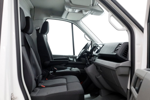 Volkswagen Crafter 50 2.0 TDI 177pk Bakwagen met 1000kg laadklep en zijdeur L445/H233 06-2022