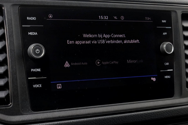 Volkswagen Crafter 50 2.0 TDI 177pk Bakwagen met 1000kg laadklep en zijdeur L445/H233 06-2022