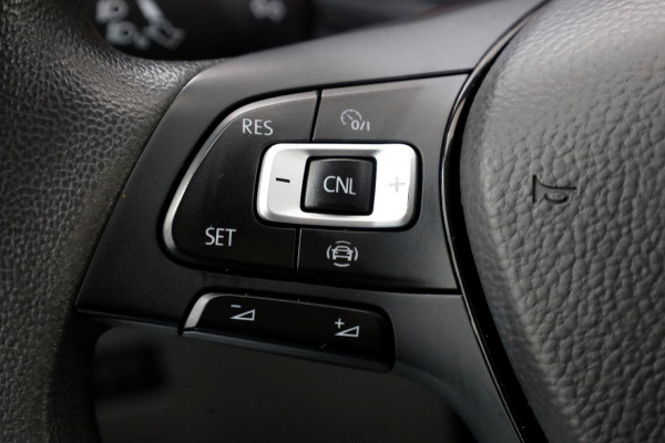 Volkswagen Crafter 50 2.0 TDI 177pk Bakwagen met 1000kg laadklep en zijdeur L445/H233 06-2022