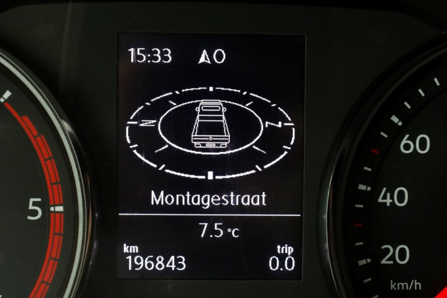 Volkswagen Crafter 50 2.0 TDI 177pk Bakwagen met 1000kg laadklep en zijdeur L445/H233 06-2022