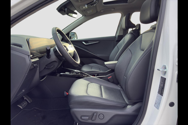 Kia Niro 1.6 GDi Hybrid ExecutiveLine Automaat | Elektrische Geheugenstoelen | Leder | Camera | Cruise | Sensoren | Stoelverwaming & Verkoeling | Apple Carplay & Android Auto |