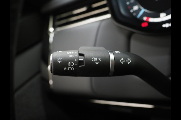 Land Rover Range Rover Sport 3.0 P460e Dynamic SE PHEV | Panoramadak | Softclose | Meridian | Trekhaak | 360 | Keyless | Carplay