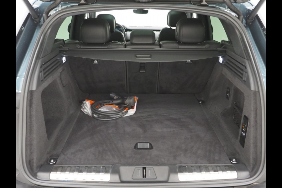 Land Rover Range Rover Sport 3.0 P460e Dynamic SE PHEV | Panoramadak | Softclose | Meridian | Trekhaak | 360 | Keyless | Carplay