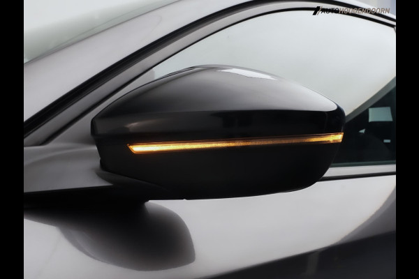 Peugeot 208 1.2 PureTech Active Pack Sport (LED,CLIMATE,PARKEERSENSOREN,APPLE CARPLAY,LM-VELGEN,CRUISE,SPORTSTOELEN,NIEUWE APK)