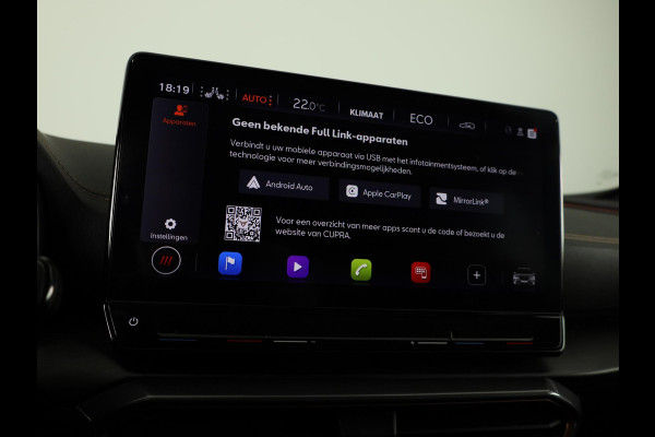 CUPRA Formentor 1.4 TSI e-Hybrid VZ Performance Limited 245 pk Automaat (DSG) | Verlengde garantie | Navigatie | Panoramadak | Parkeersensoren (Park assist) | Achteruitrijcamera | Stoelverwarming |